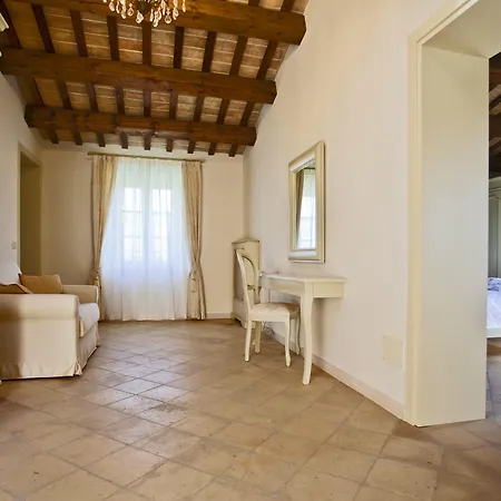 Borgo Conde Wine 4* فورلي