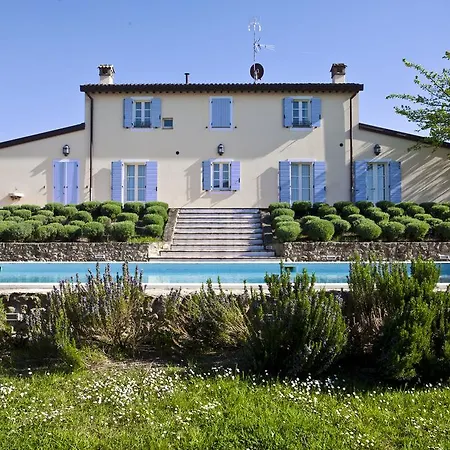 فندق Borgo Conde Wine فورلي