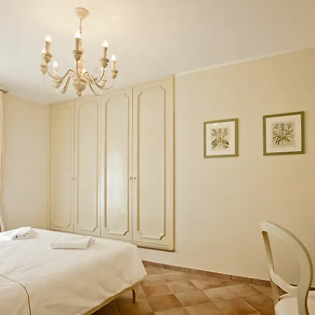Borgo Conde Wine 4*