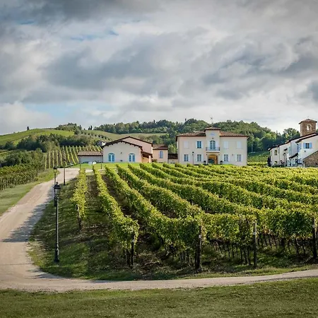 Borgo Conde Wine Hotel